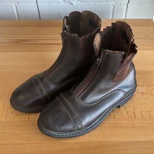 TuffRider Sz 3 paddock boots